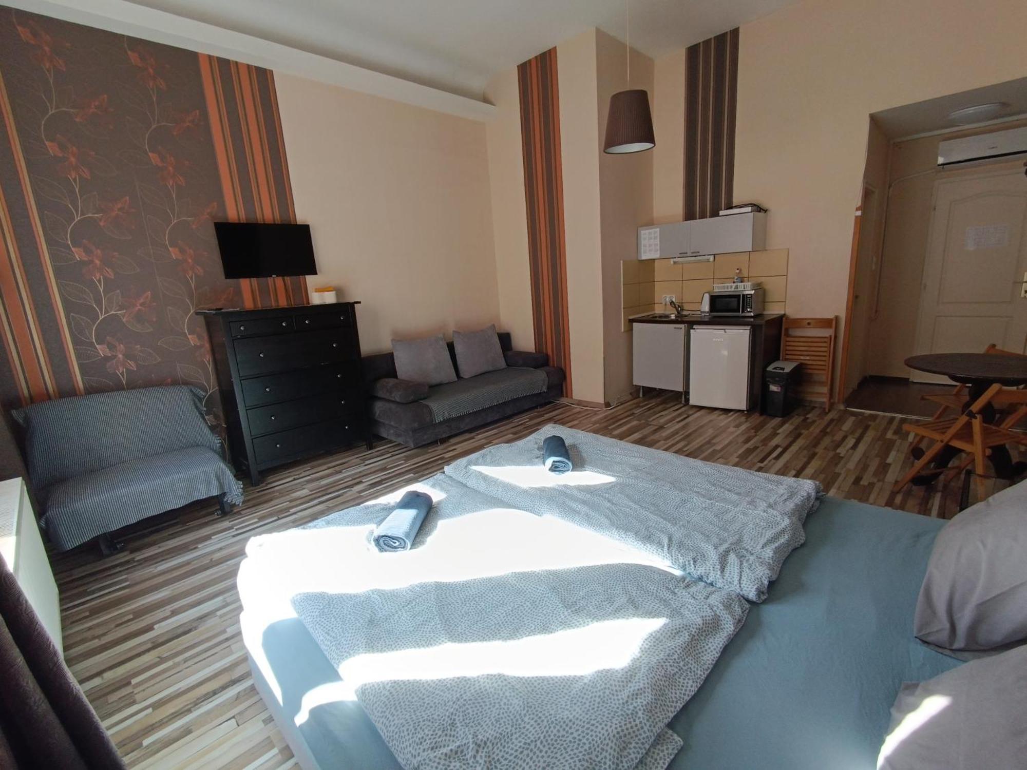 Liechtenstein Apartments Βουδαπέστη Εξωτερικό φωτογραφία