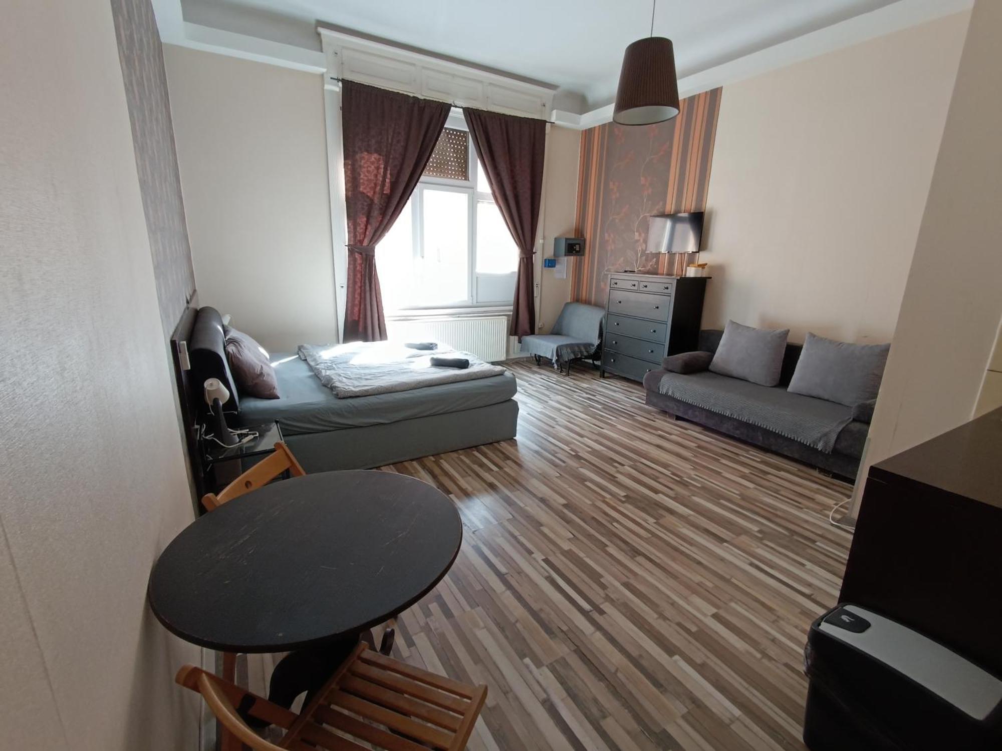 Liechtenstein Apartments Βουδαπέστη Εξωτερικό φωτογραφία