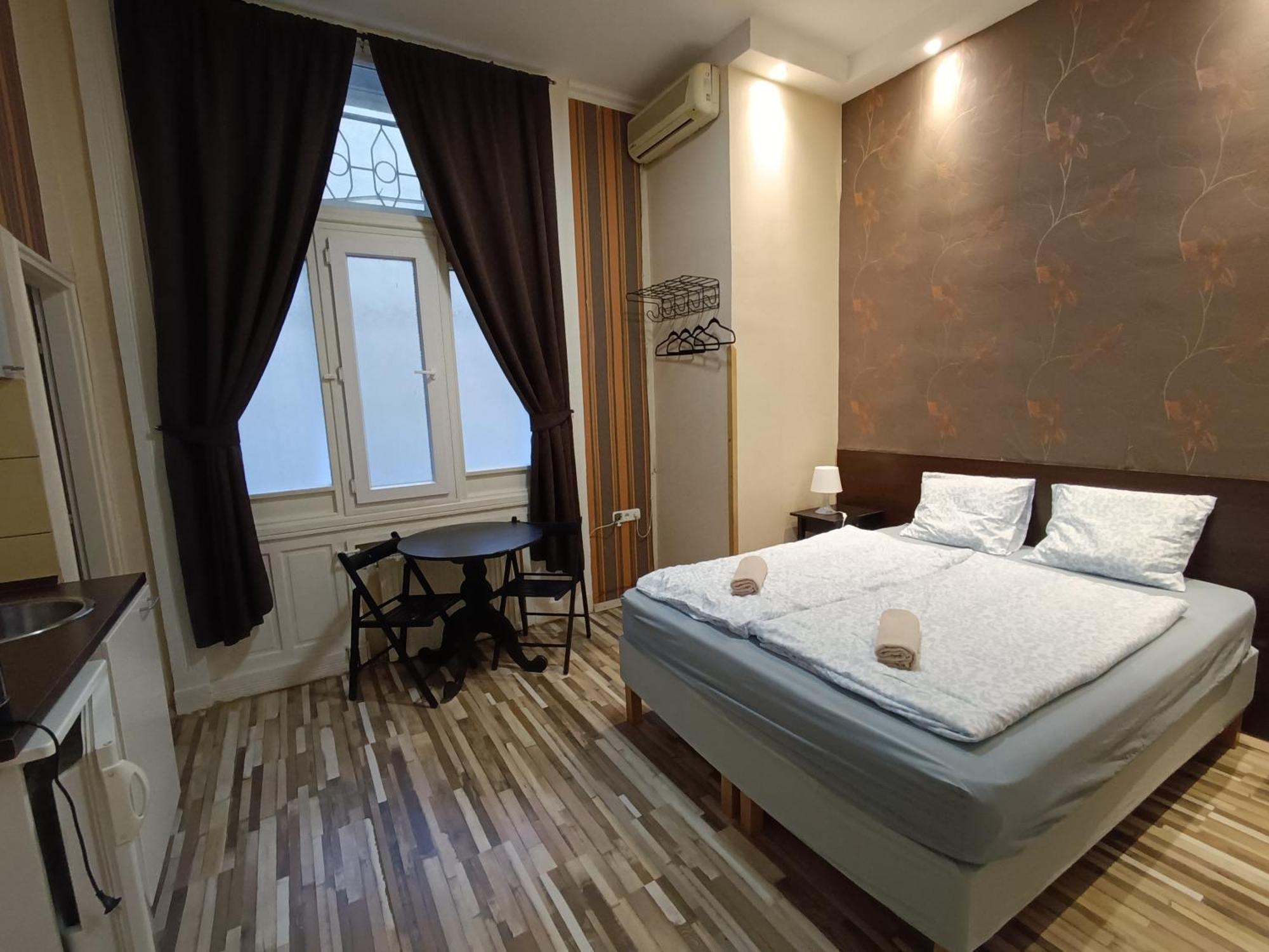 Liechtenstein Apartments Βουδαπέστη Εξωτερικό φωτογραφία