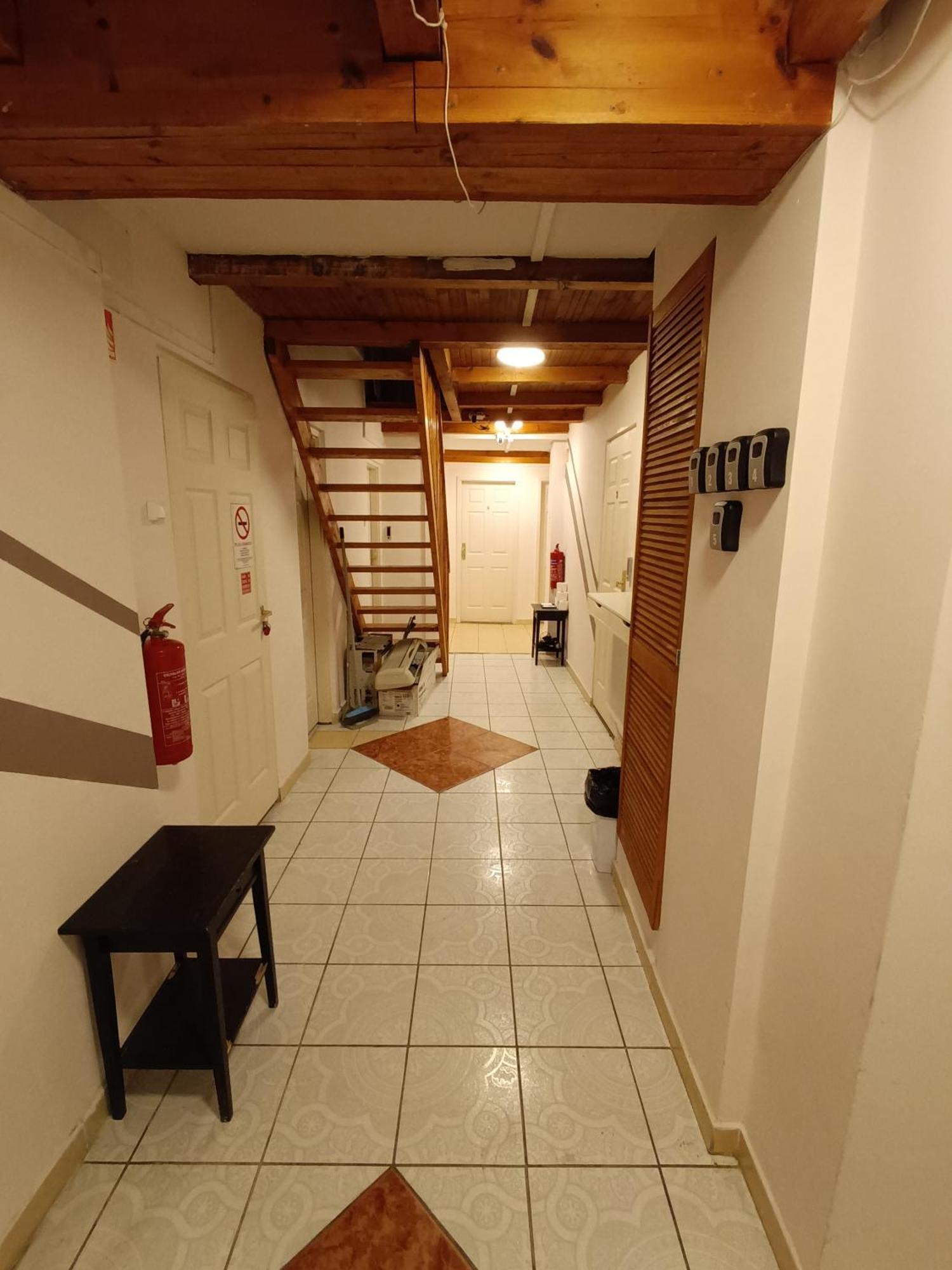 Liechtenstein Apartments Βουδαπέστη Εξωτερικό φωτογραφία